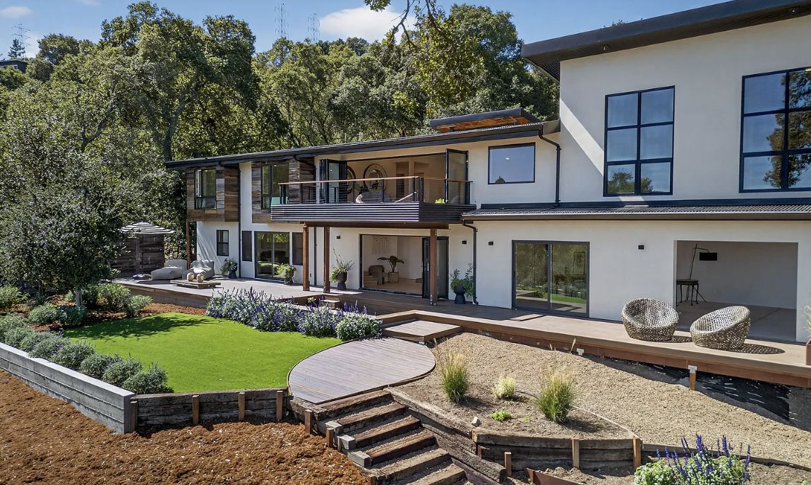 205 Crestview, Orinda: Rear elevation and terraced garden