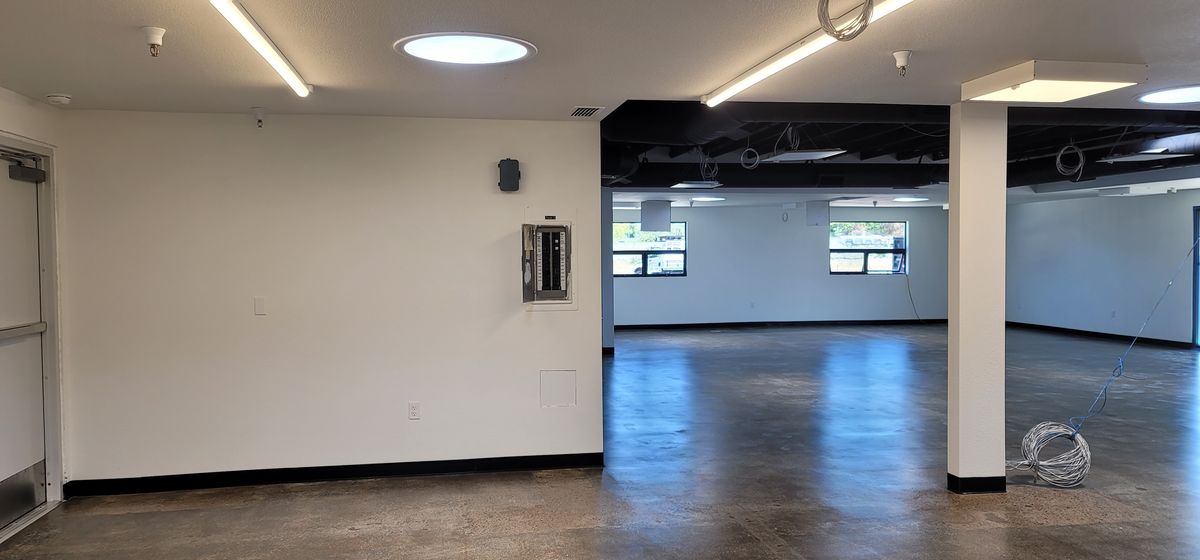 Napa Auto Parts Regional Distribution Center: Showroom