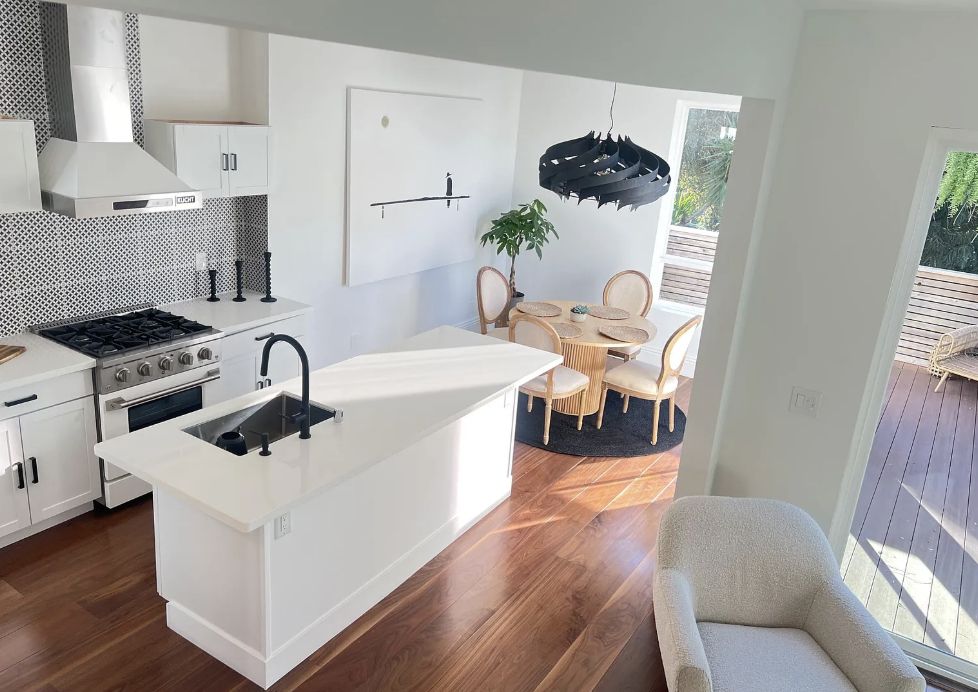 520 Vermont Street: Kitchen